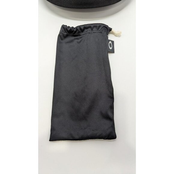 Oakley Silver/Blue Radarlock Path Sunglasses - Picture 7 of 7